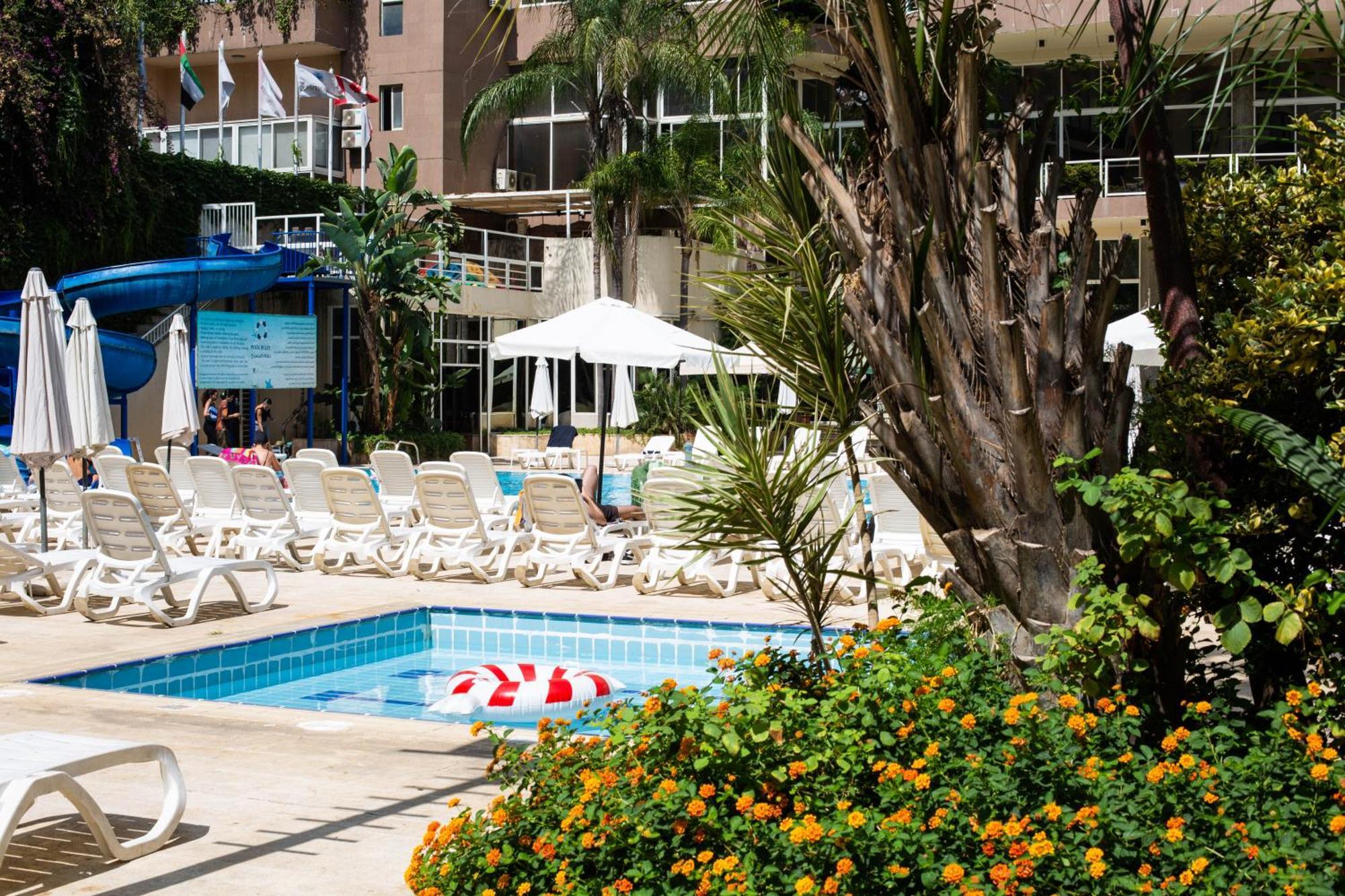 Cosmopolitan Hotel Beiroet Buitenkant foto